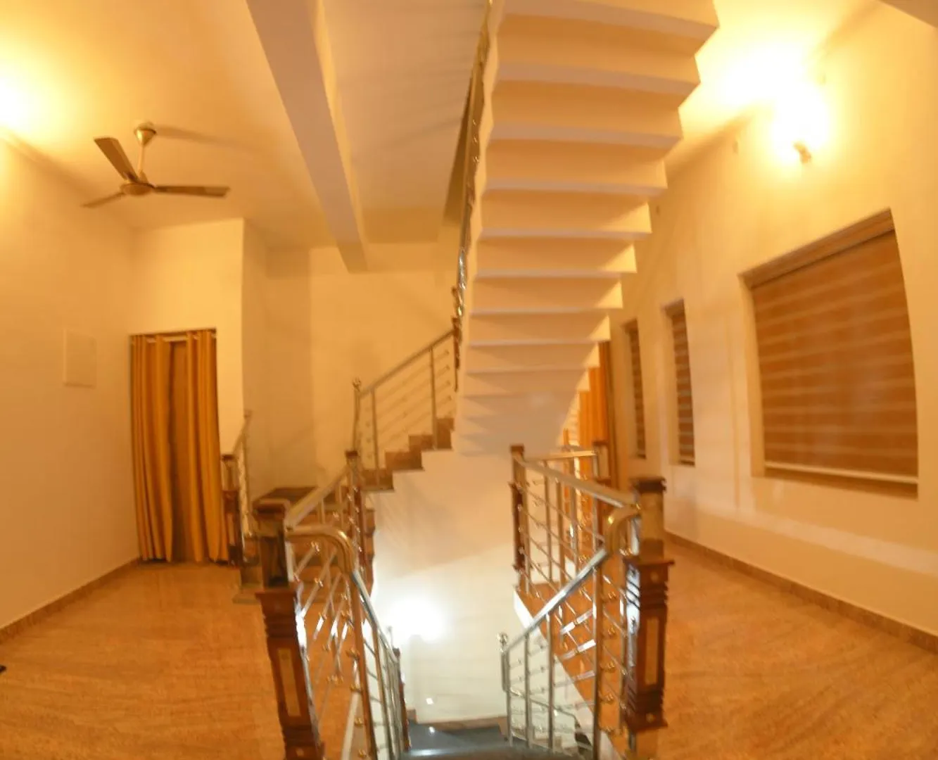 Biki'S Palm Villa Kaduturutti
