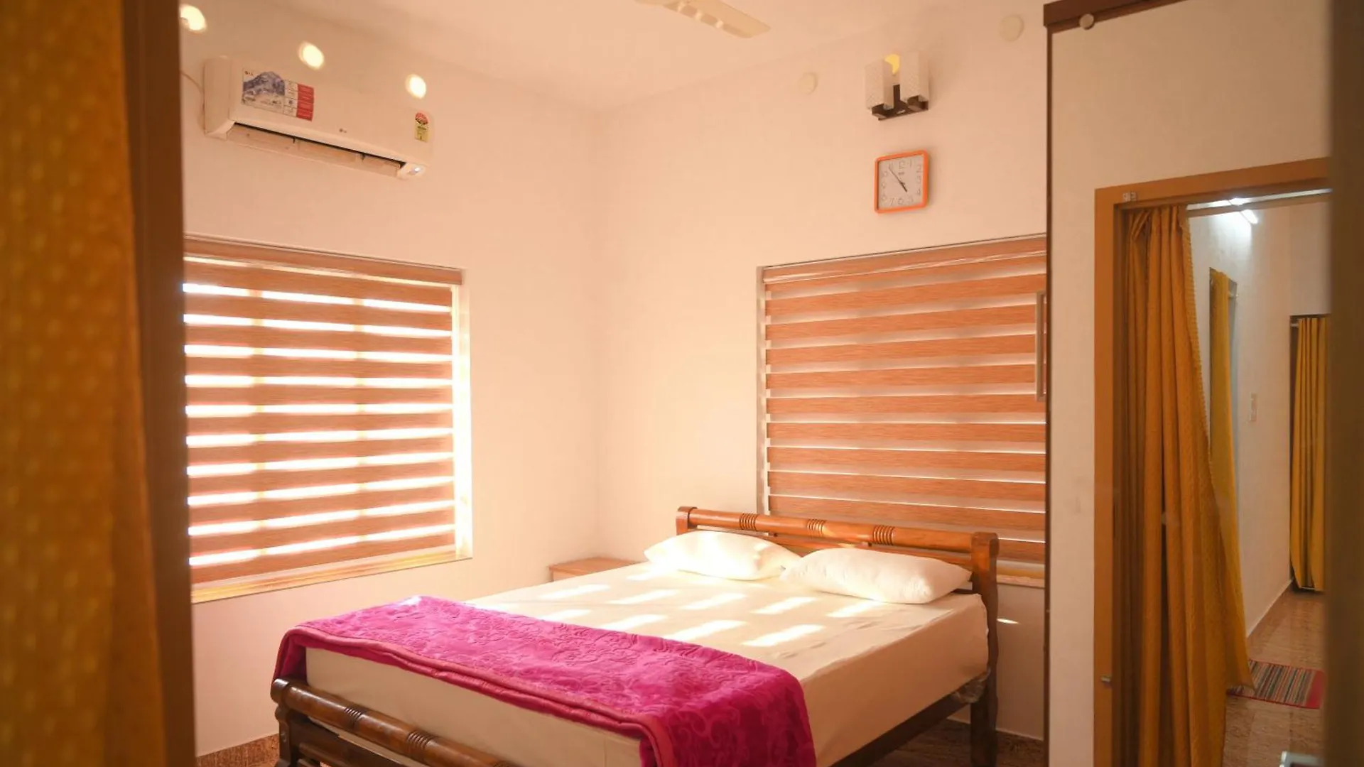 Biki'S Palm Villa Kaduturutti